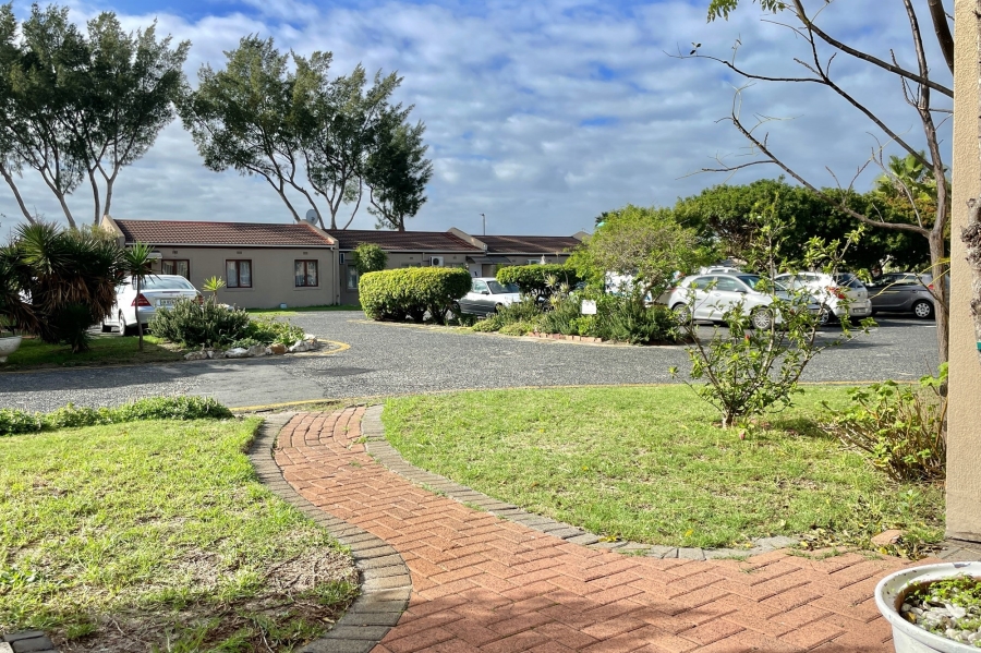 2 Bedroom Property for Sale in Ottery Western Cape